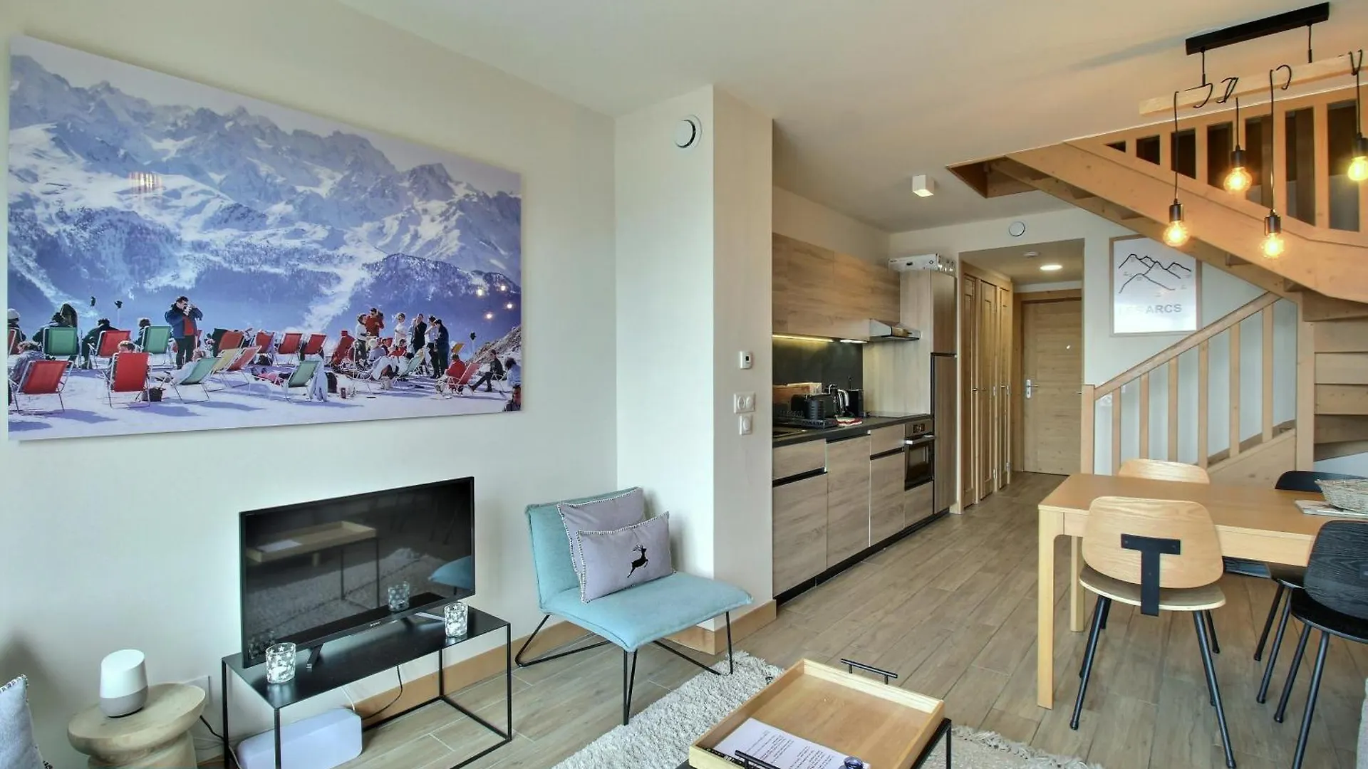 Arc 1600, Le Ridge, Appartement 06 Personnes Duplex Vue Montagne - Ski Aux Pieds - Sauna, Hammam, Jacuzzi, Piscine Les Arcs  Lejlighed